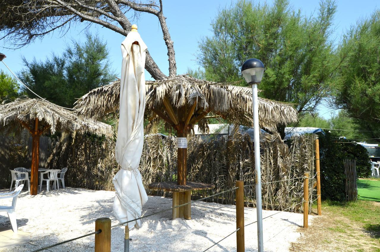 Camping La Pineta Porto Recanati Exterior foto